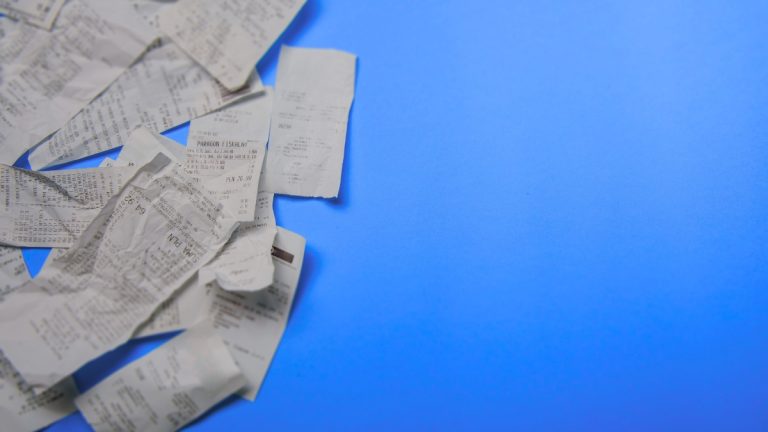 Νέα Εποχή για Οφειλέτες & Επιχειρήσεις: Δεύτερη Ευκαιρία, Πρόληψη Υπερχρέωσης και Υποστήριξη μέσω Voucher