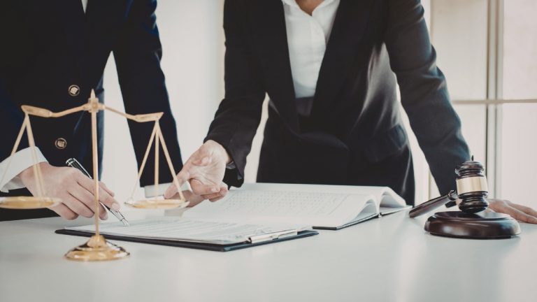 Άρειος Πάγος και Νόμος Κατσέλη: Νέα δεδομένα στον υπολογισμό τόκων για τα κόκκινα δάνεια