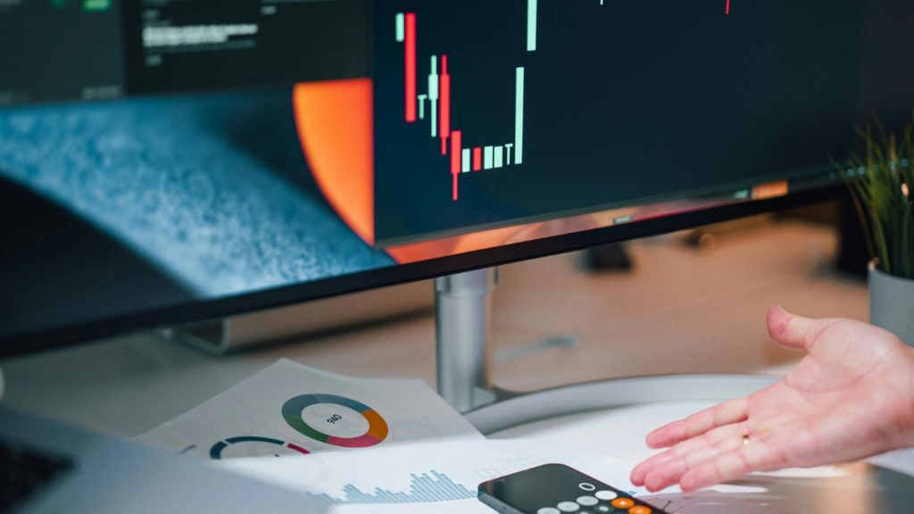 Νέα διάταξη στον Πτωχευτικό Κώδικα: Μηχανισμός αναστολής και οριστικής εξάλειψης ποινικών ευθυνών για χρέη προς Δημόσιο και ΕΦΚΑ